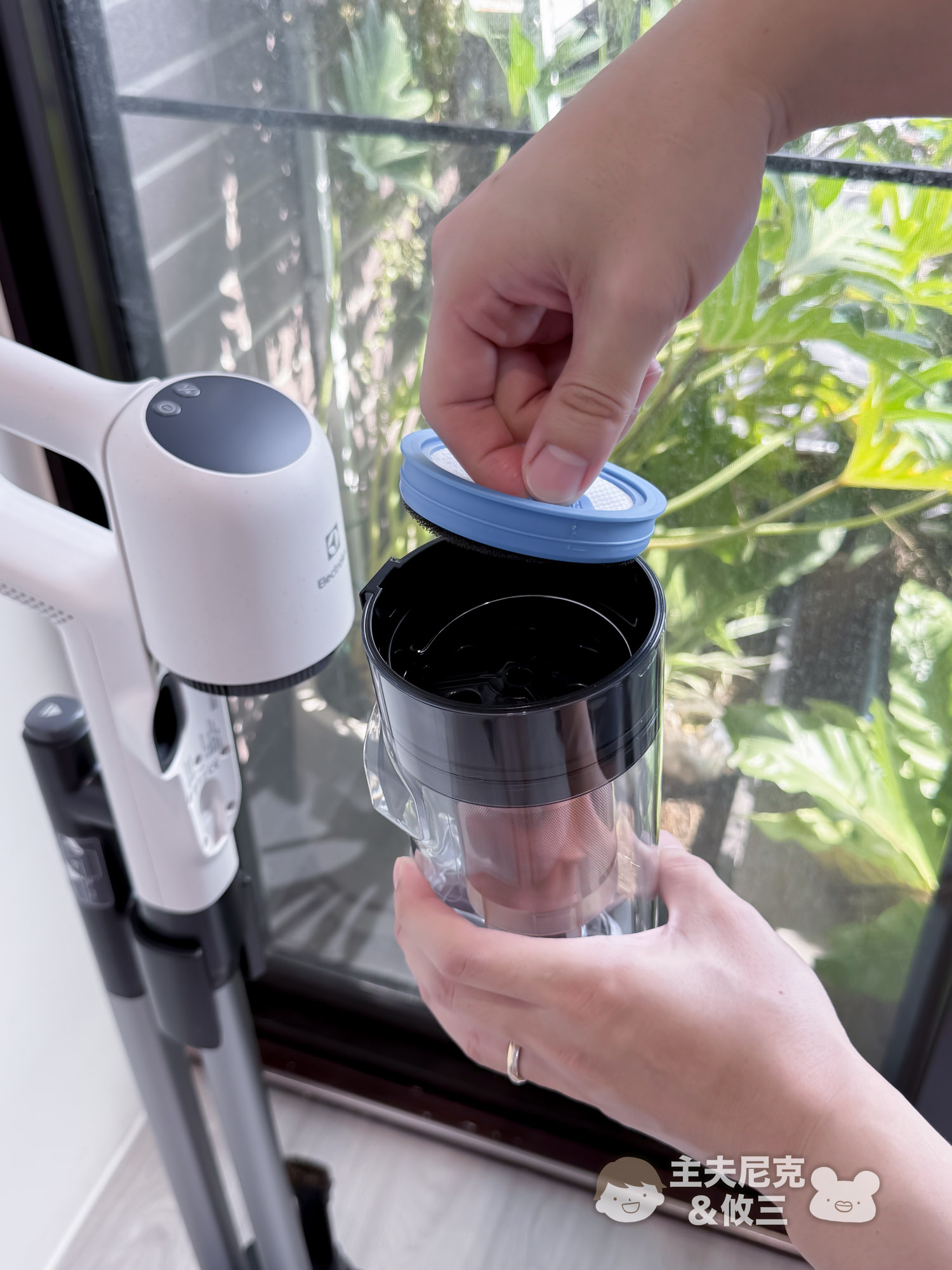 輕量吸塵器團購》滿額贈 伊萊克斯最新吸塵器700輕量型 超輕盈+吸塵蟎兩用 - 第19張圖