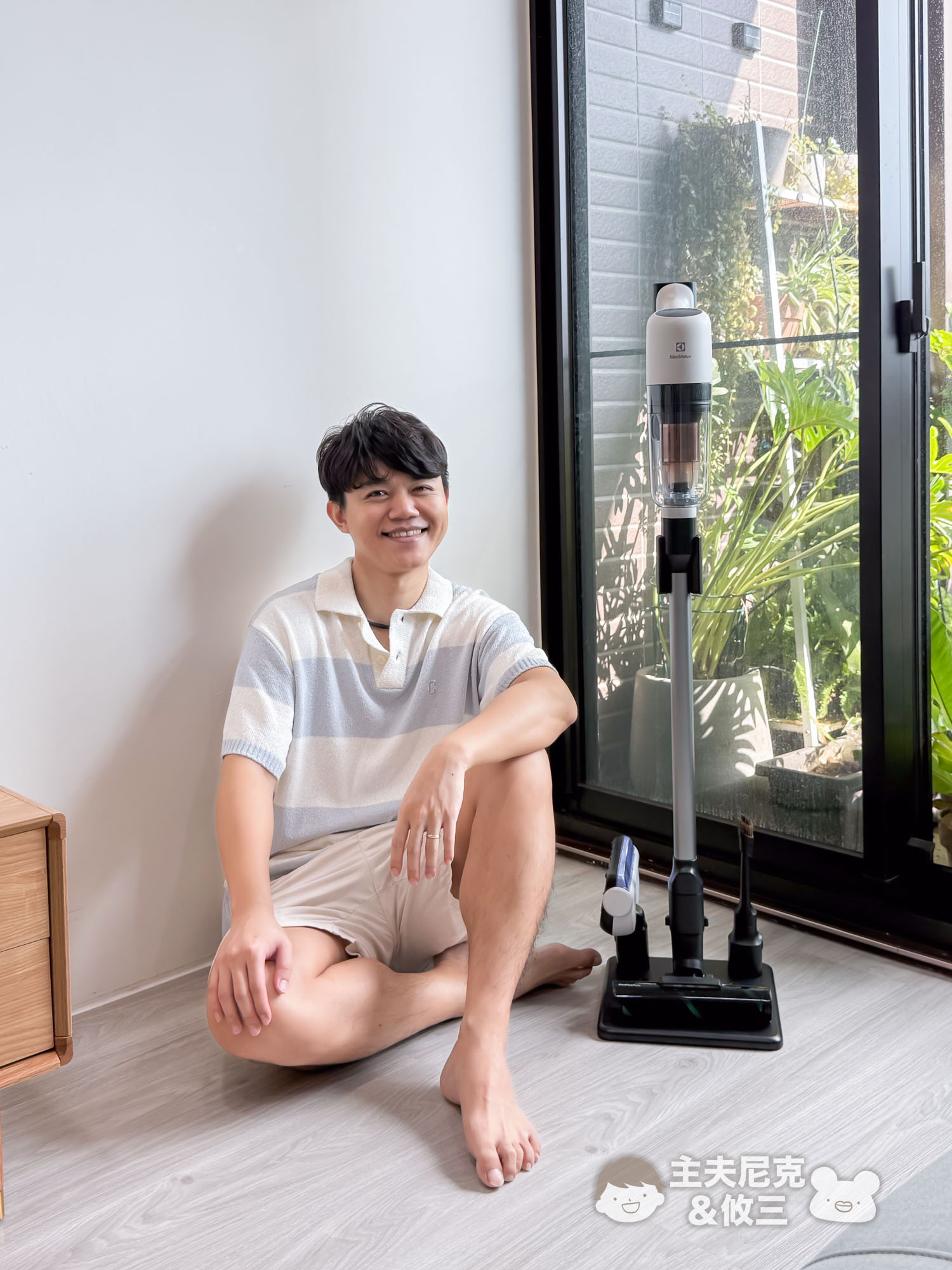輕量吸塵器團購》滿額贈 伊萊克斯最新吸塵器700輕量型 超輕盈+吸塵蟎兩用 - 第9張圖