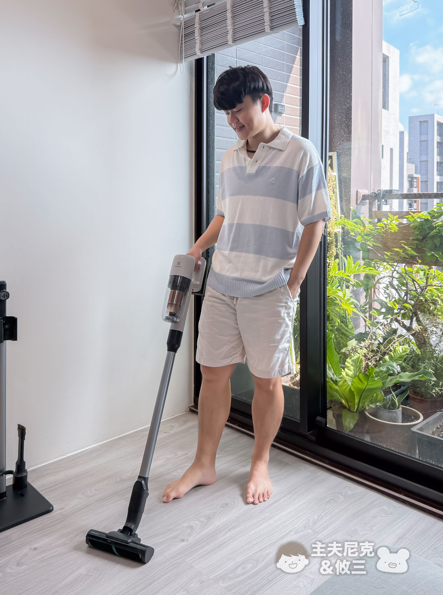 輕量吸塵器團購》滿額贈 伊萊克斯最新吸塵器700輕量型 超輕盈+吸塵蟎兩用 - 第11張圖