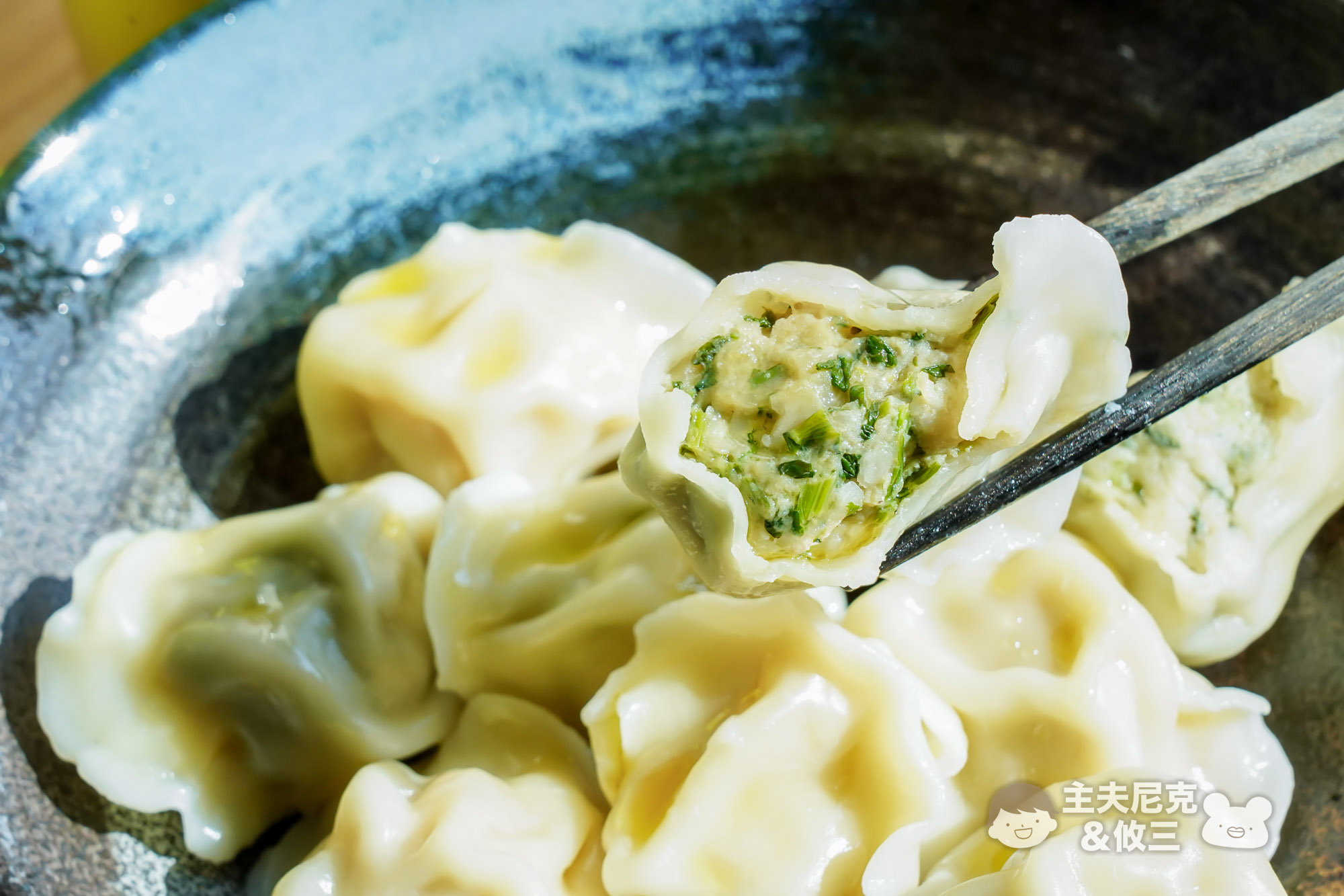 津津膳食堂團購》12/31結團 手工爆餡水餃[台灣溫體豬+仿土雞]超香！還有舒肥雞胸肉，爆單開團！