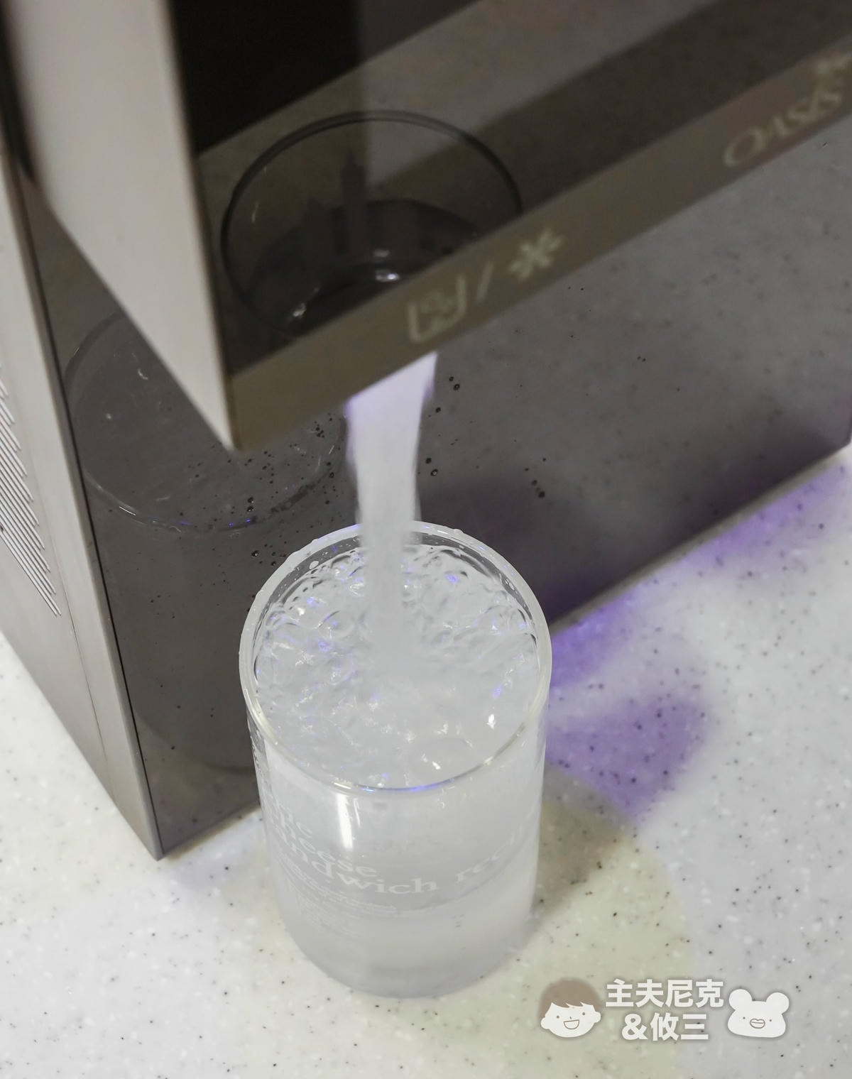 RO淨水器團購》2/2結團 OASIS櫥下/COVA氣泡三溫飲水機&Culligan康麗根櫥下RO瞬熱雙溫飲水機AVE-T2800 限時加碼贈! - 第12張圖 RO淨水器團購》2/2結團 OASIS櫥下/COVA氣泡三溫飲水機&Culligan康麗根櫥下RO瞬熱雙溫飲水機AVE-T2800 限時加碼贈!