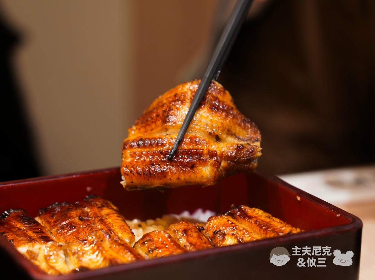 富山鰻魚團購》8/24開團 中秋外銷日本級超美味蒲燒鰻.獨家滿額贈!鬆軟黏Q鹹香的大人美味 - 第12張圖 富山鰻魚團購》8/24開團 中秋外銷日本級超美味蒲燒鰻.獨家滿額贈!鬆軟黏Q鹹香的大人美味