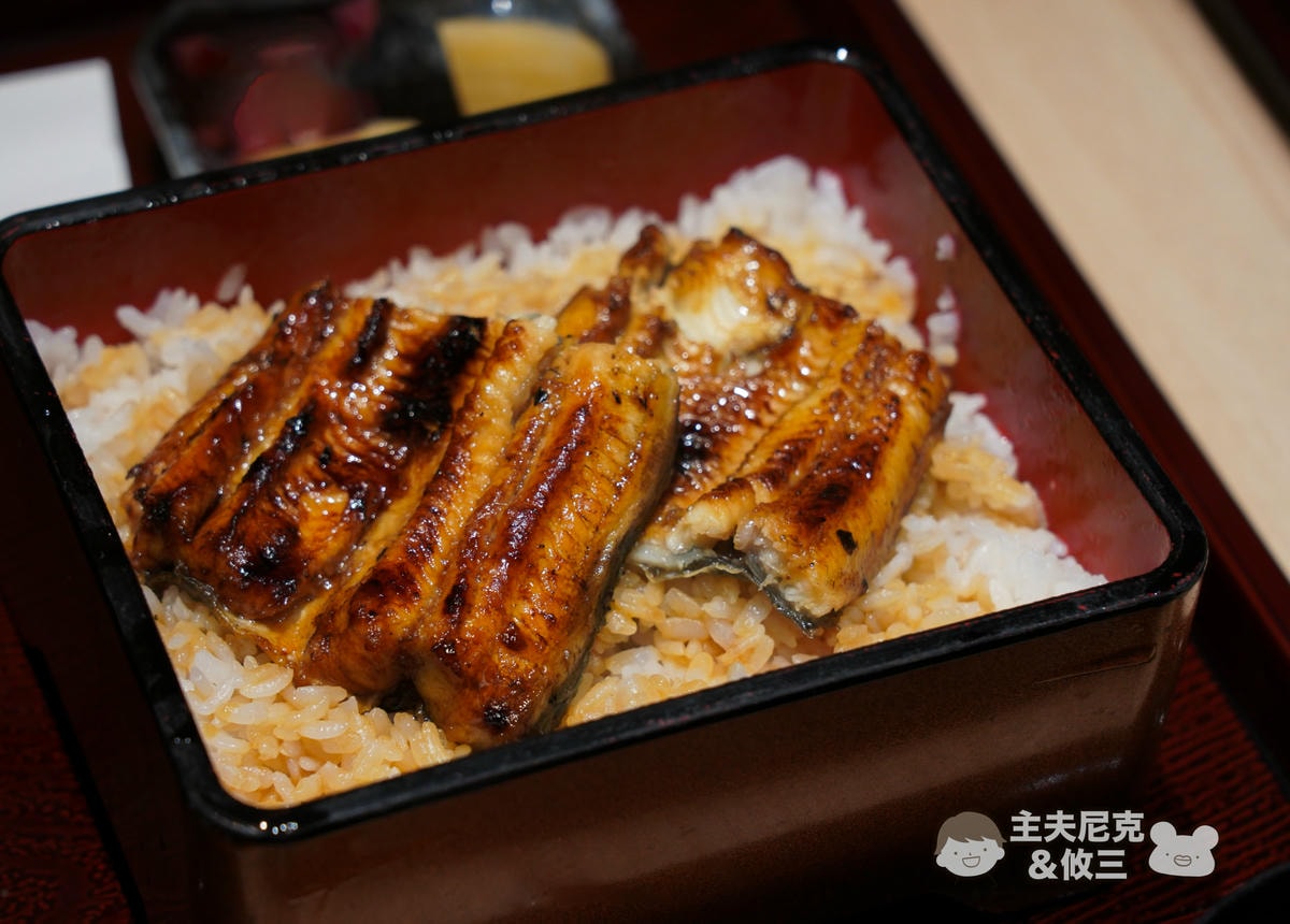 富山鰻魚團購》8/24開團 中秋外銷日本級超美味蒲燒鰻.獨家滿額贈!鬆軟黏Q鹹香的大人美味 - 第15張圖 富山鰻魚團購》8/24開團 中秋外銷日本級超美味蒲燒鰻.獨家滿額贈!鬆軟黏Q鹹香的大人美味